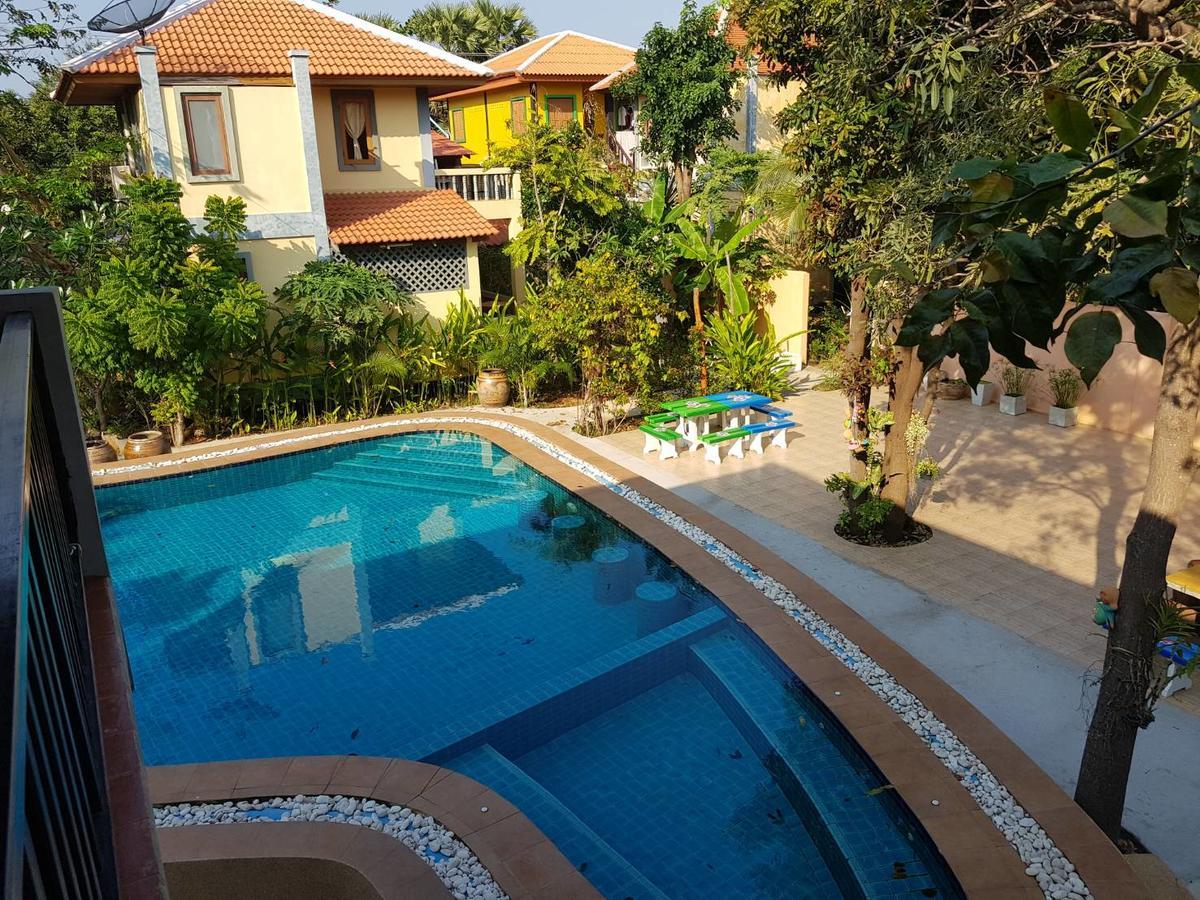 Arerayah Beach Resort Pran Buri Exterior foto