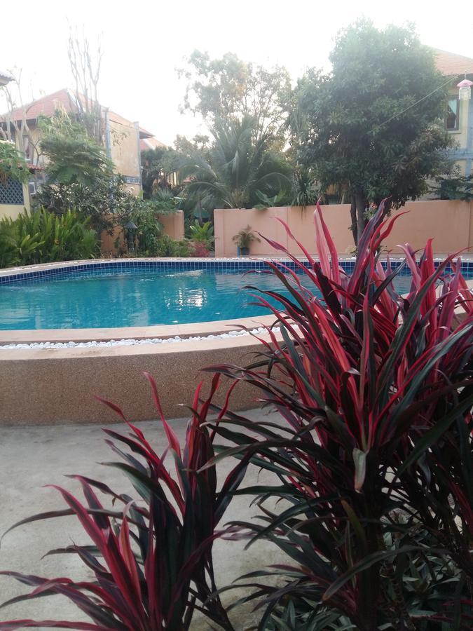 Arerayah Beach Resort Pran Buri Exterior foto